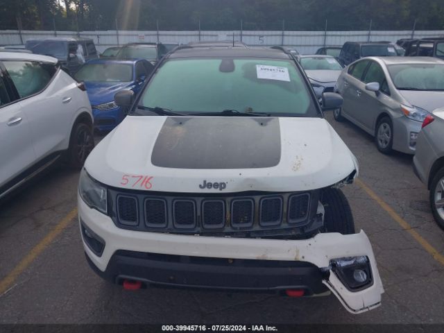 3C4NJDDB0JT130547 Jeep Compass Trailhawk 4x4