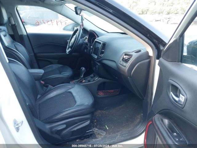 3C4NJDDB0JT130547 Jeep Compass Trailhawk 4x4