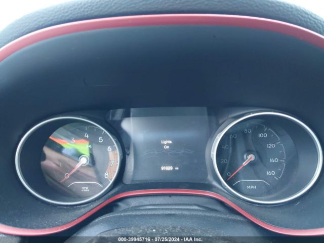 3C4NJDDB0JT130547 Jeep Compass Trailhawk 4x4