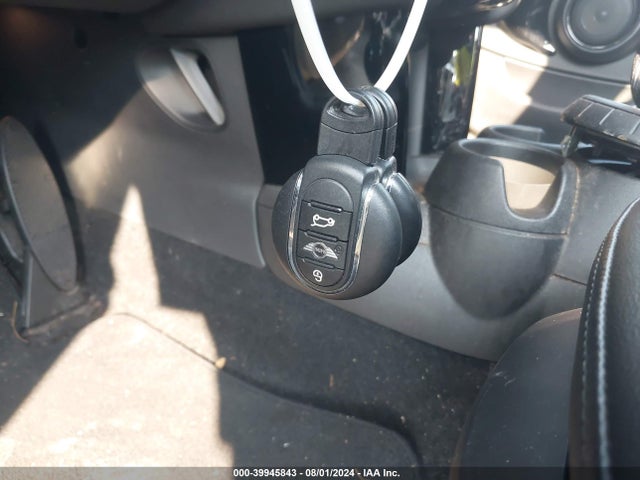 2016 MINI HARDTOP WMWXU3C56G2D30624 Photo 10