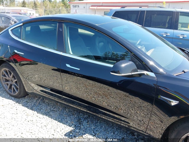 Tesla Model 3 Long Range/mid Range/standard Range/standard Range Plus 2019 5YJ3E1EA5KF361833 Image 14