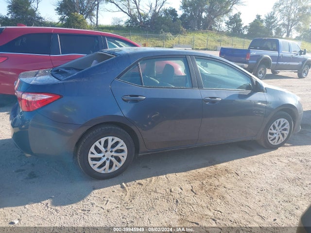 Toyota COROLLA LE 2018 5YFBURHE7JP798103 Image 12