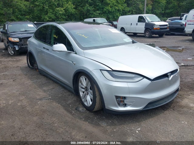 2016 TESLA MODEL X 5YJXCAE25GF022898 Photo 0
