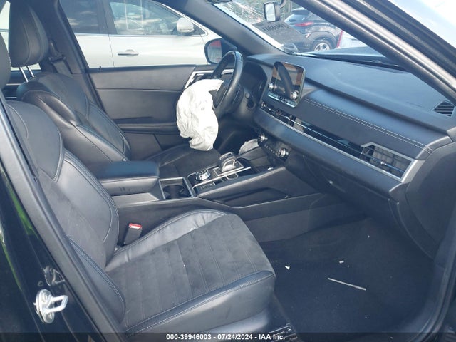 2022 MITSUBISHI OUTLANDER JA4J4UA81NZ070849 Photo 4