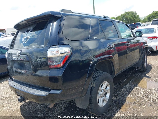 Toyota 4RUNNER SR5 2021 JTEEU5JR5M5238323 Image 4