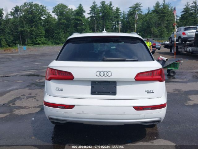 WA1BNAFY5J2179830 Audi Q5 2.0t Premium/2.0t Tech Premium