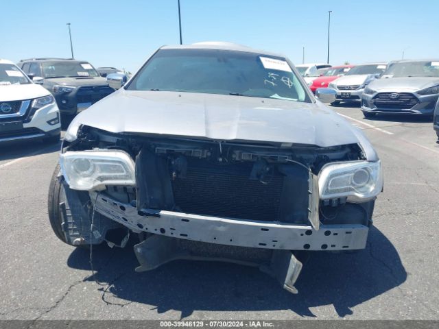 2C3CCAKG2JH268487 Chrysler 300 Limited Awd
