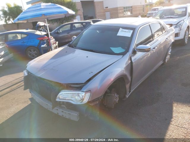 2C3CCAKG2JH268487 Chrysler 300 Limited Awd