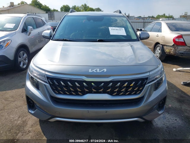KIA Seltos Nightfall Edition 2022 KNDEUCA29N7253845 Image 12