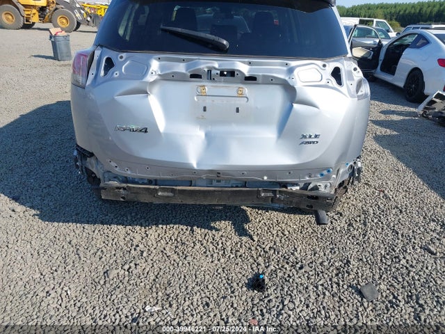 Toyota Rav4 Xle 2018 2T3RFREV6JW730300 Image 6