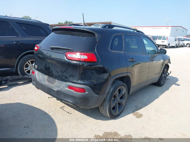 1C4PJLAB3HW652763 Jeep Cherokee Altitude Fwd