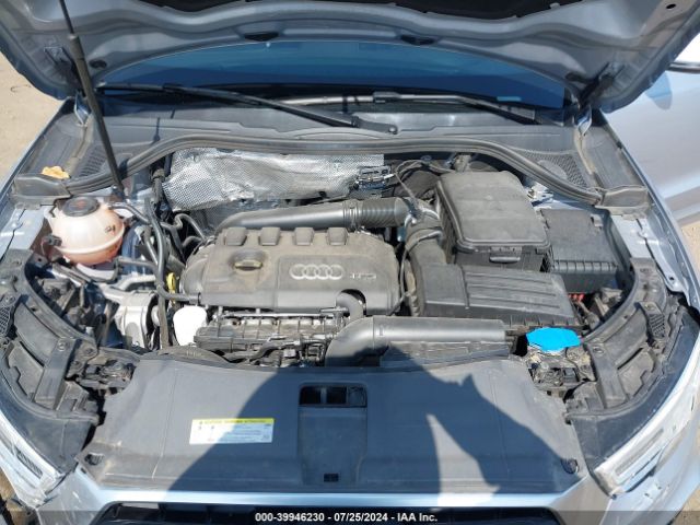 WA1JCCFS0JR023985 Audi Q3 2.0t Premium/2.0t Sport Premium