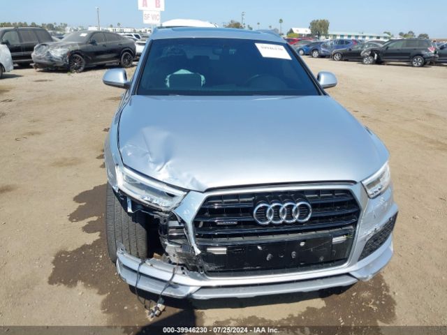 WA1JCCFS0JR023985 Audi Q3 2.0t Premium/2.0t Sport Premium