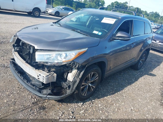 Toyota Highlander Xle V6 2016 5TDJKRFH7GS250729 Image 2