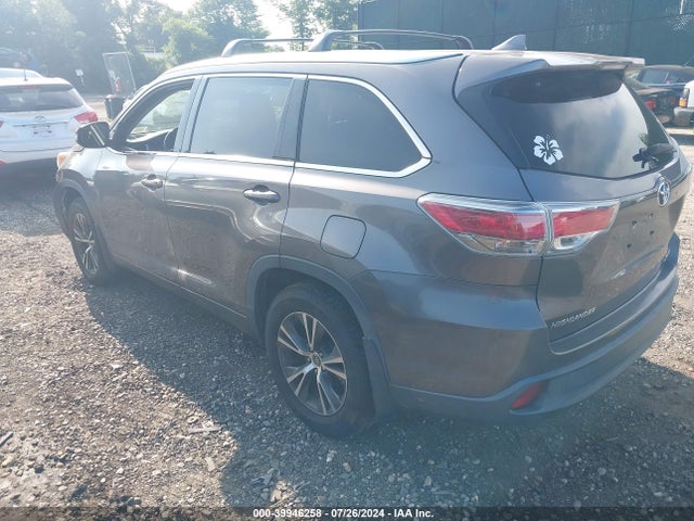 Toyota Highlander Xle V6 2016 5TDJKRFH7GS250729 Image 3