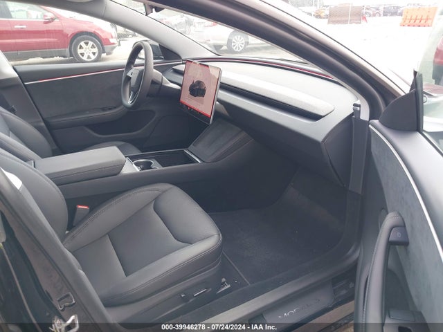 2024 TESLA MODEL 3 5YJ3E1EBXRF717079 Photo 4