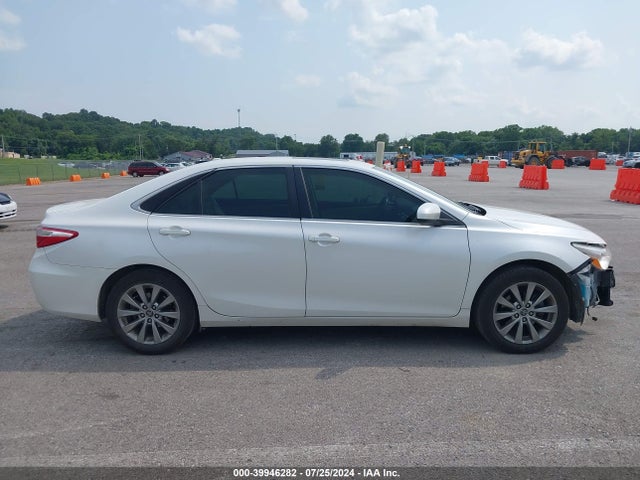 Toyota CAMRY XLE 2016 4T1BF1FK5GU530730 Image 14