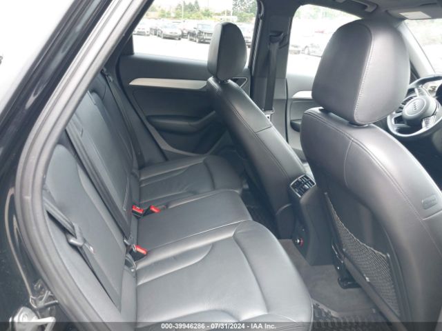 WA1BCCFS8JR027335 Audi Q3 2.0t Premium/2.0t Sport Premium