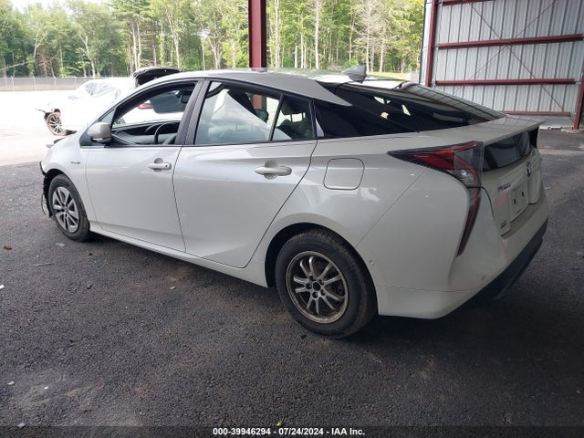 Toyota Prius Four 2017 JTDKARFU2H3053040 Image 3