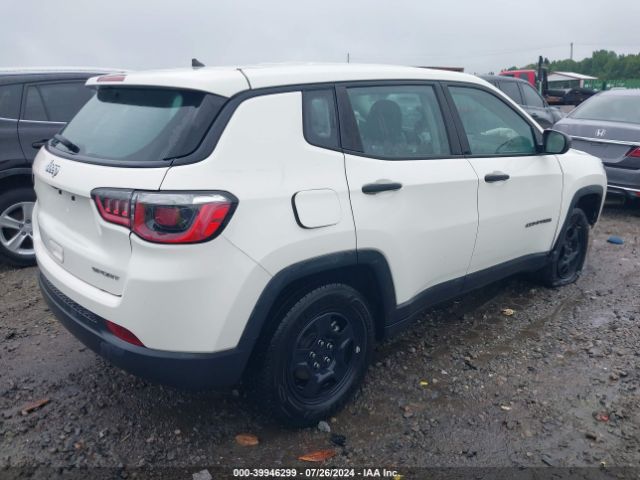 3C4NJCAB7JT344370 Jeep Compass Sport Fwd