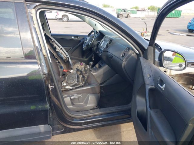 WVGAV7AX0HK012350 Volkswagen Tiguan 2.0t/2.0t S