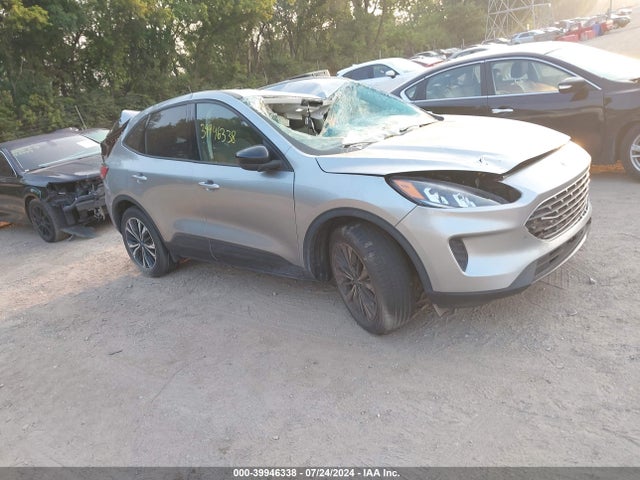 Ford ESCAPE SE 2022 1FMCU9G65NUA08395 Image 1