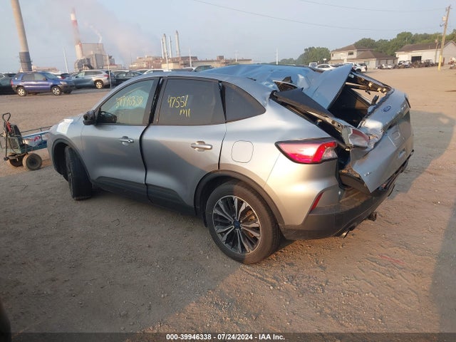 Ford ESCAPE SE 2022 1FMCU9G65NUA08395 Image 3