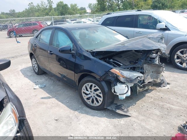 Toyota COROLLA LE 2018 2T1BURHE3JC983135 main image