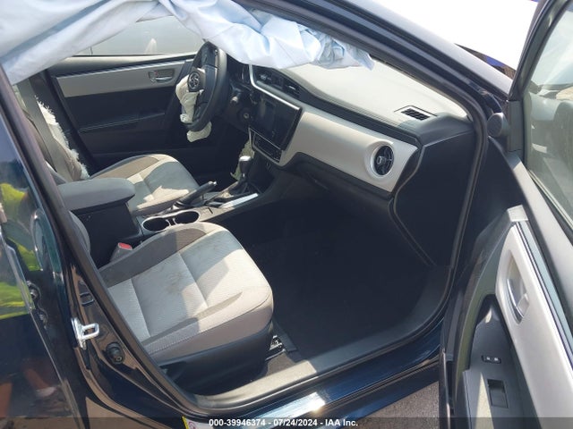 Toyota COROLLA LE 2018 2T1BURHE3JC983135 Image 5