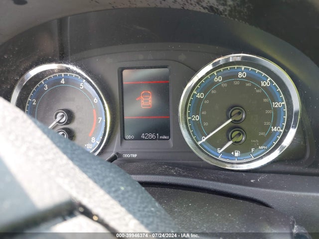 Toyota COROLLA LE 2018 2T1BURHE3JC983135 Image 7
