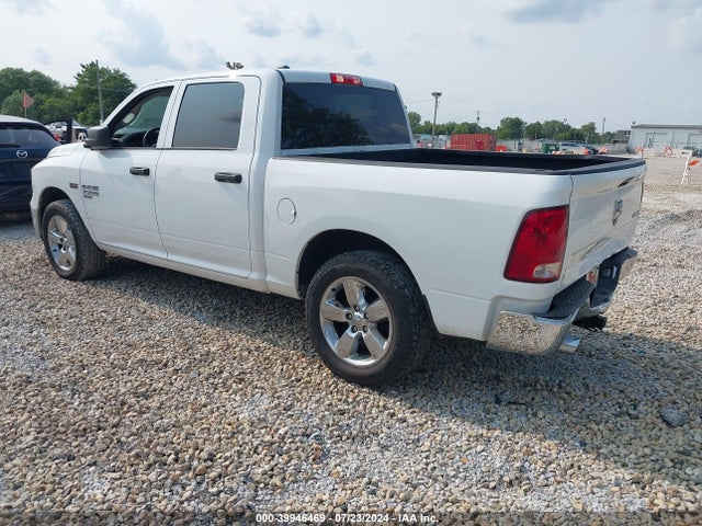 1C6RR7KT9KS525439 RAM 1500 Classic Tradesman  4x4 5'7 Box