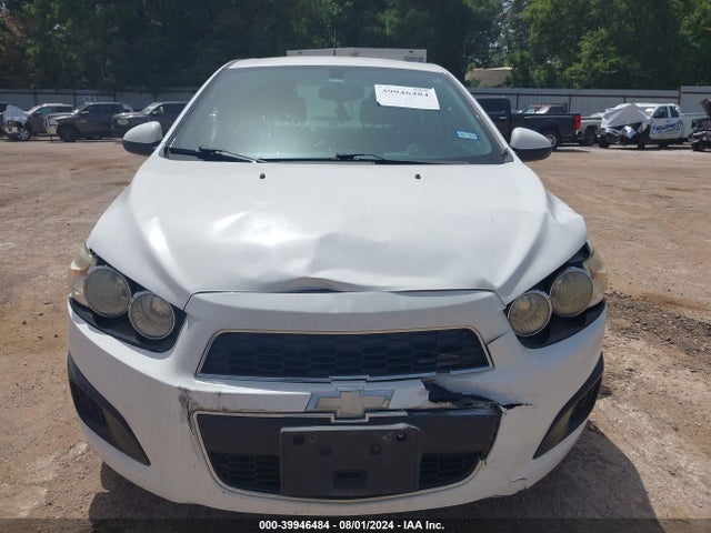 Chevrolet Sonic Lt Auto 2014 1G1JC5SB1E4224412 Image 6