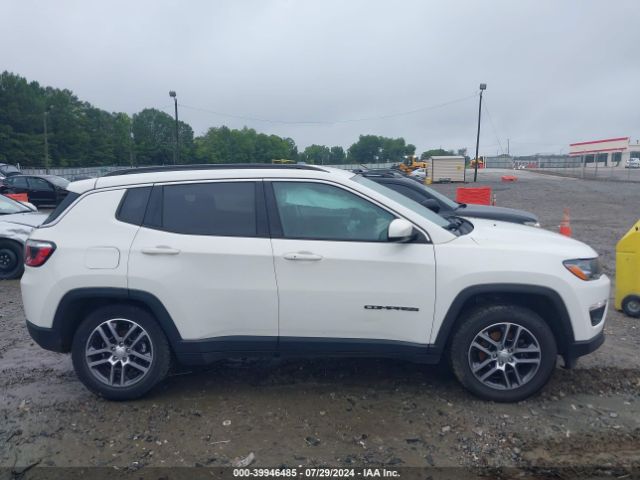 3C4NJDBB7JT154766 Jeep Compass Latitude 4x4