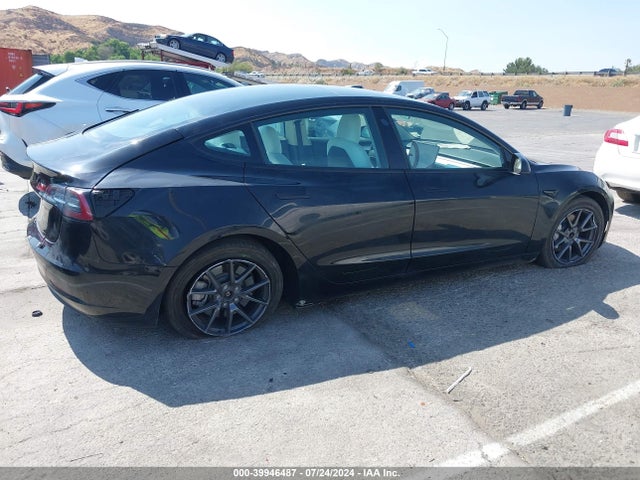 Tesla Model 3 Rear-wheel Drive 2022 5YJ3E1EA8NF373933 Image 13