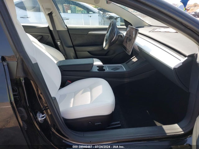 2022 TESLA MODEL 3 5YJ3E1EA8NF373933 Photo 4