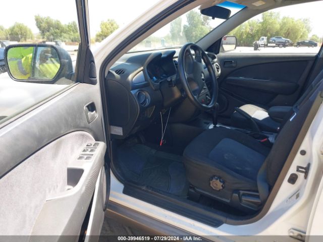 2004 MITSUBISHI OUTLANDER JA4LX31F64U022395 Photo 4