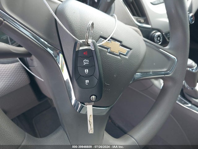 1G1BC5SM5H7223319 Chevrolet Cruze Ls Auto