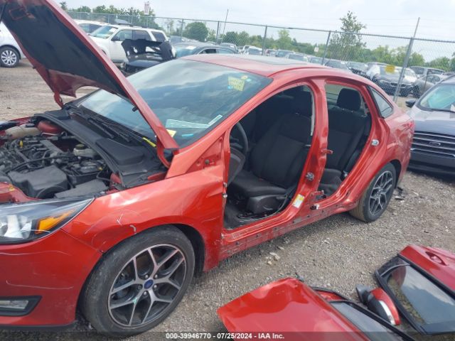 1FADP3H24JL267894 Ford FOCUS SEL
