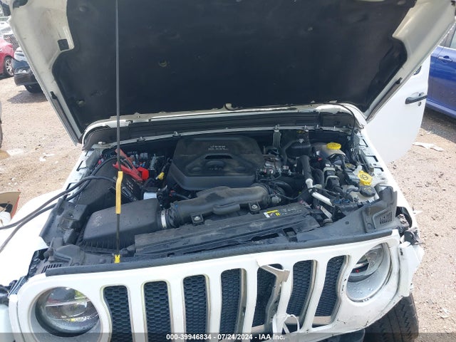 1C4HJXEN4LW120947 Jeep Wrangler Unlimited Sahara 4x4