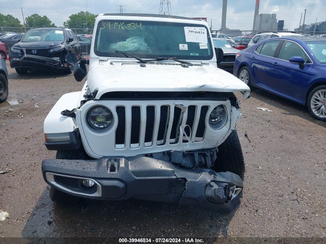 1C4HJXEN4LW120947 Jeep Wrangler Unlimited Sahara 4x4