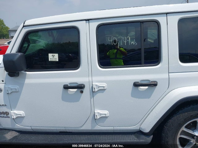 1C4HJXEN4LW120947 Jeep Wrangler Unlimited Sahara 4x4