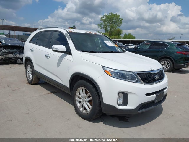 KIA SORENTO LX 2015 5XYKT3A60FG569437 Image 1