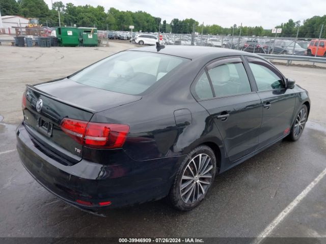 3VWD17AJ9GM258407 Volkswagen Jetta 1.8t Sport