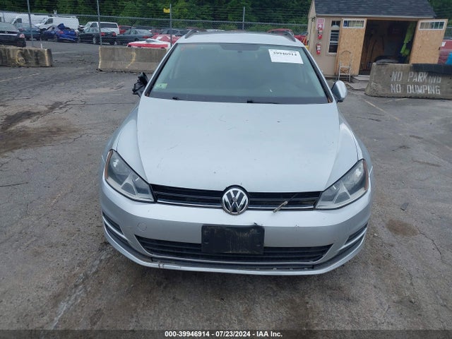 3VWA17AU5GM503992 Volkswagen Golf Sportwagen Tsi S 4-door