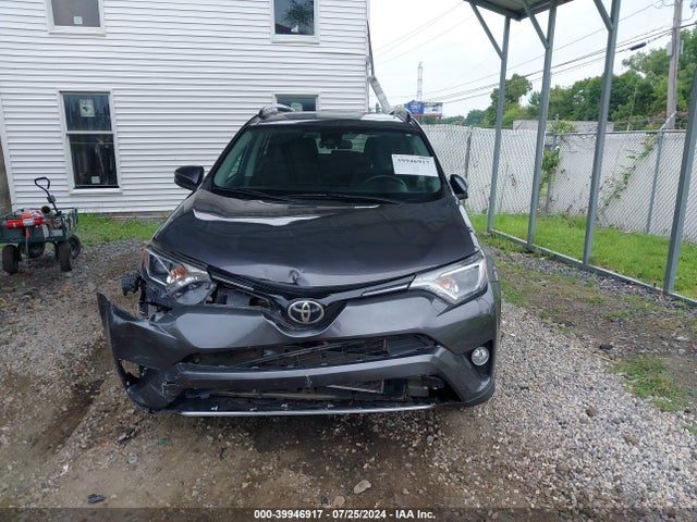 Toyota Rav4 Xle 2017 2T3RFREV9HW616222 Image 13