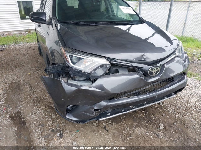 Toyota Rav4 Xle 2017 2T3RFREV9HW616222 Image 6