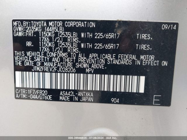 JTMZFREV2FJ028206 Toyota RAV4 LE