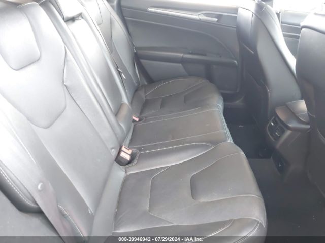 3FA6P0SU5GR241588 Ford Fusion Energi Titanium