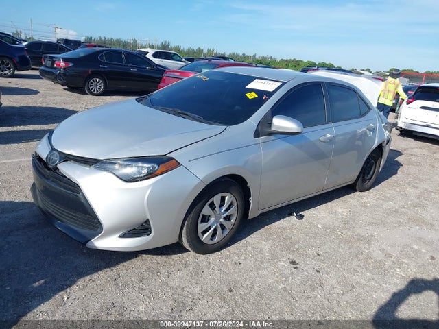 Toyota COROLLA L 2019 2T1BURHE7KC160693 Image 2