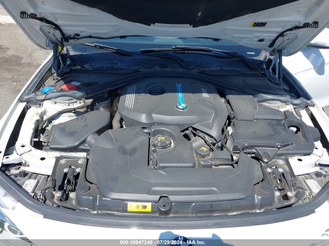 BMW 330e Iperformance 2017 WBA8E1C33HA158965 Image 10